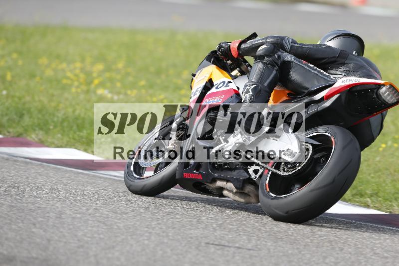 /53 16.09.2025 Track Day Domi Aegerter ADR/Gruppe gelb/96